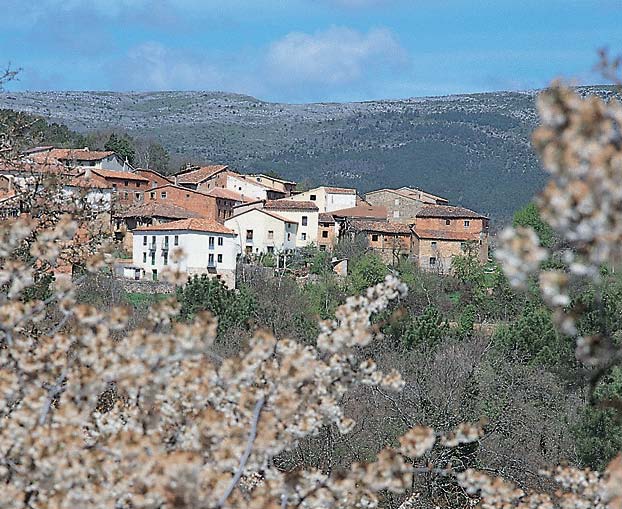 Pueblo Valle de las Caderechas